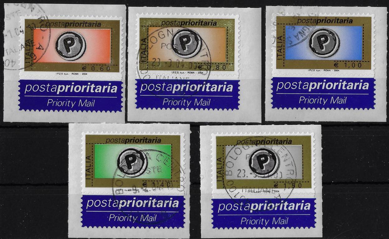 2004 Prioritari senza bordo